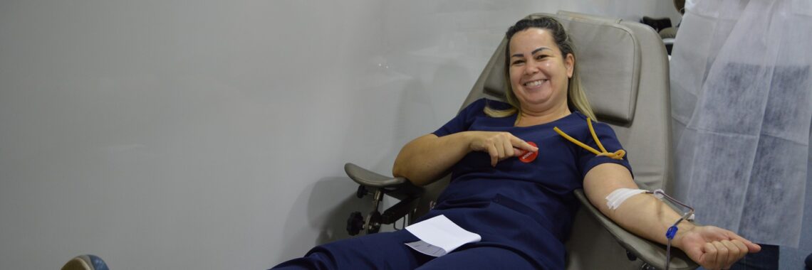 Unidade móvel do Hemocentro de Goiás no Hospital Estadual de Trindade (Hetrin) para coleta de doação de sangue.